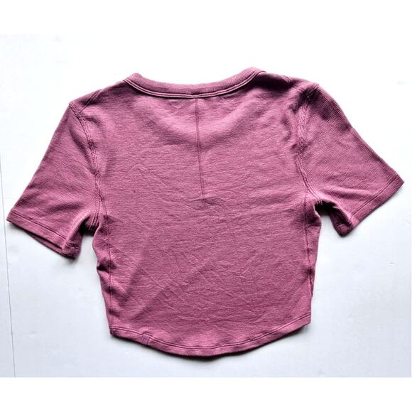 Lululemon Hold Tight Cropped T-Shirt Velvet Dust, Womens Sz 2 - Picture 5 of 9